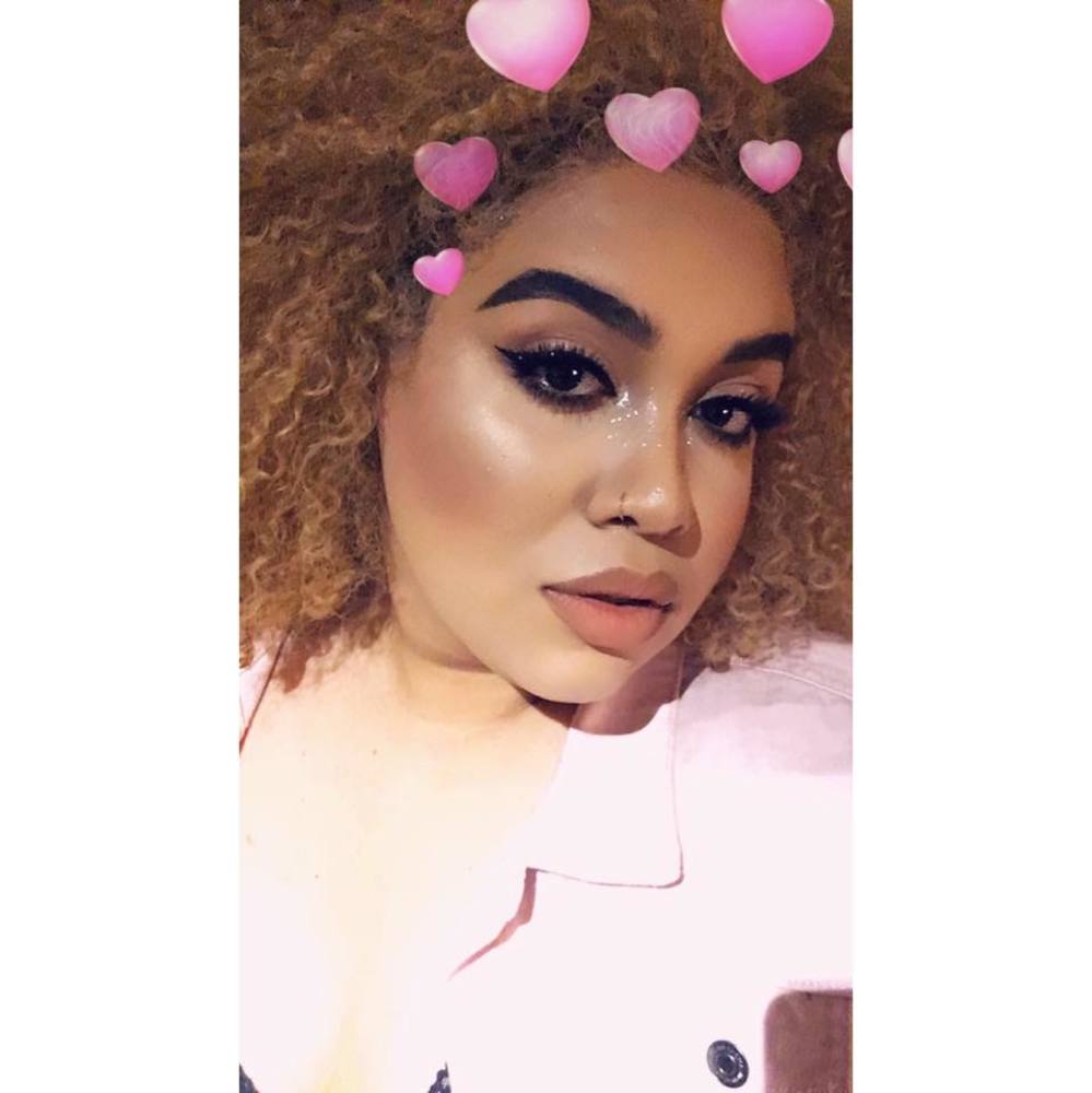Meet your Posher, Kayla